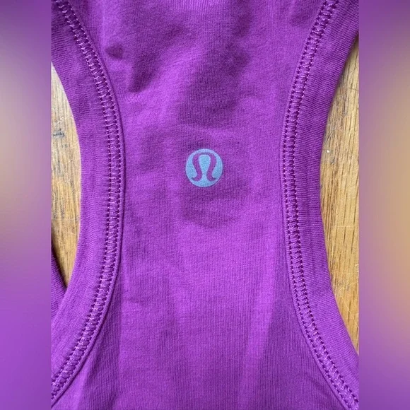 Lululemon Tank - Picture 4 of 4